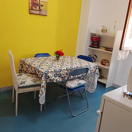 Betty Al Mare Bed and Breakfast Παλέρμο
